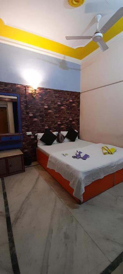G Vibes Guest House Agra  Kültér fotó